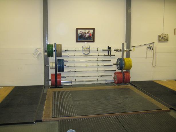 You can see the 3 lifting platforms here and the bulk of the all Eleiko kit they have